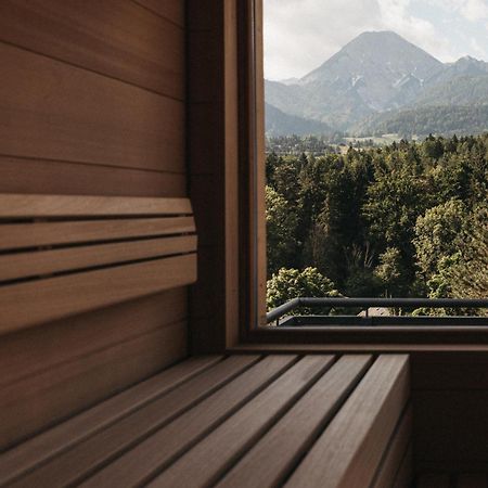 Naturel Hoteldorf Schoenleitn Latschach ober dem Faakersee Exteriör bild